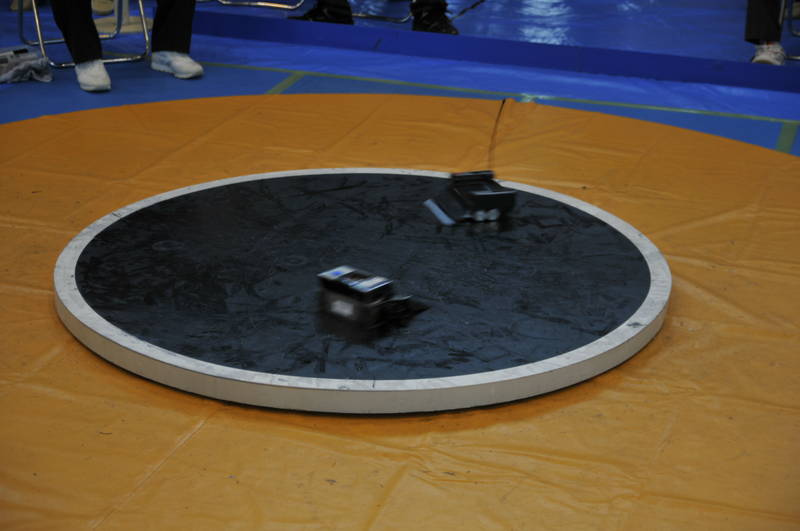/sumo/robot/archive/lib/h20/tokai/_DSC4873.jpg
